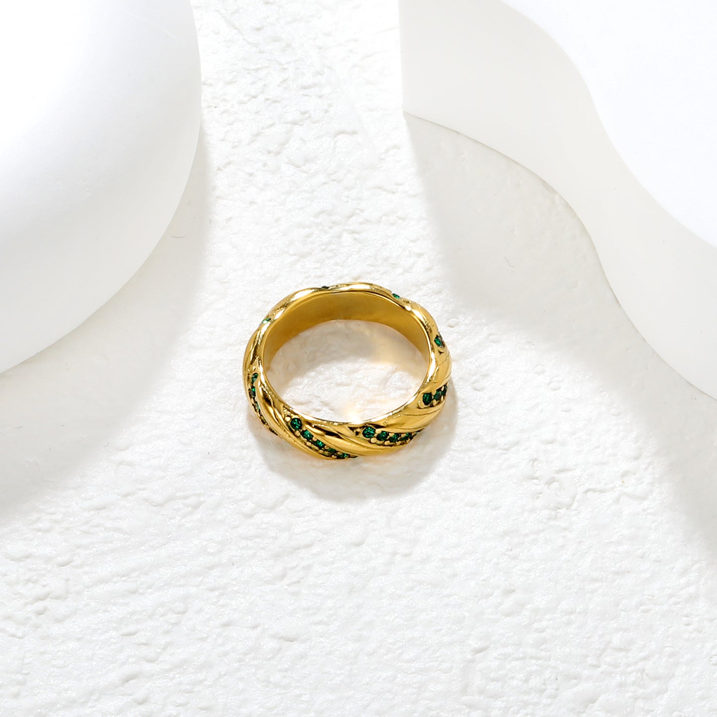 Crystal Twist Band Ring - 18k Gold Plated