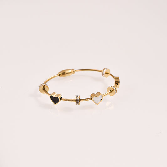 Heart Charm Bangle - 18k Gold Plated