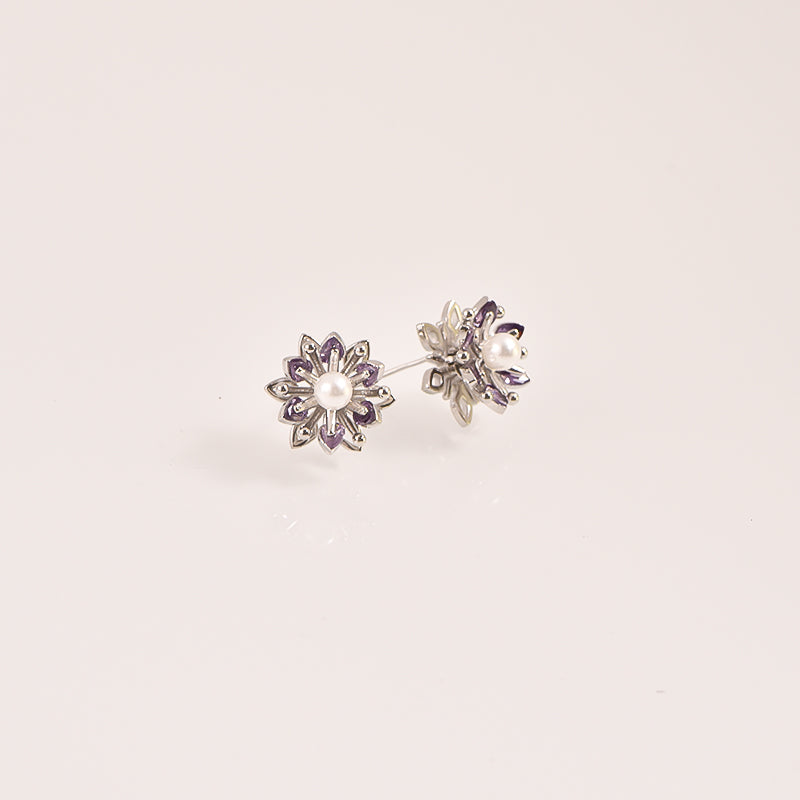 Fleur Stud Earrings
