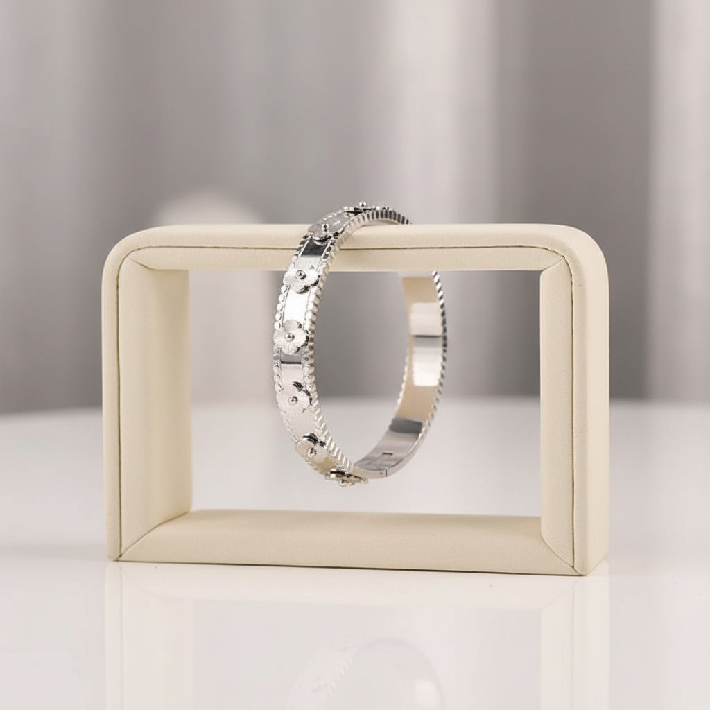 Elegance Bangle - Stainless Steel