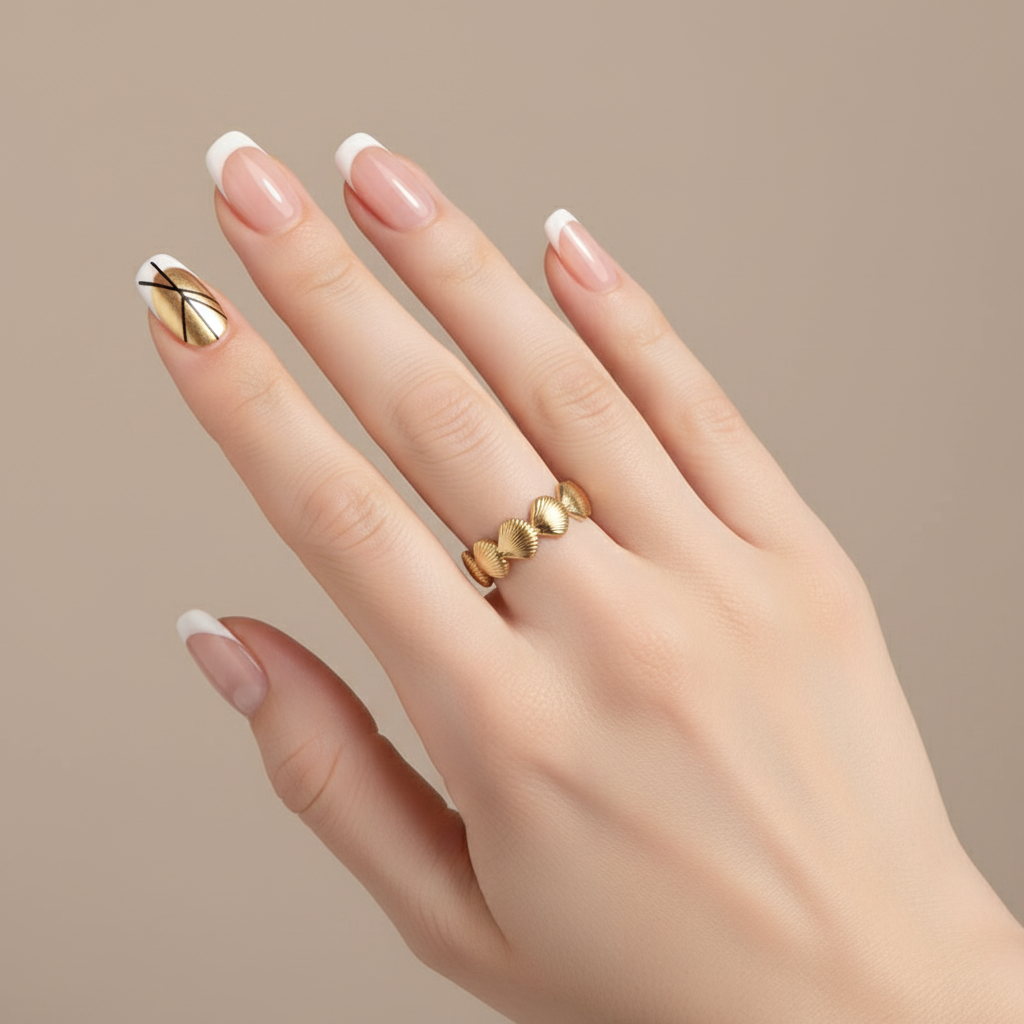 Adjustable Scalloped Ring - 18k Gold Plated