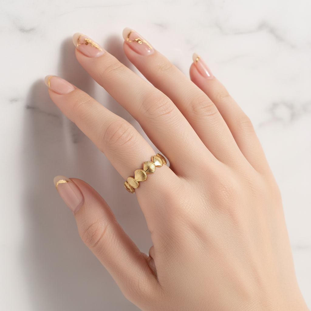 Adjustable Scalloped Ring - 18k Gold Plated